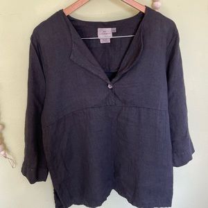 Adorable Vintage Black Empire Linen Top
